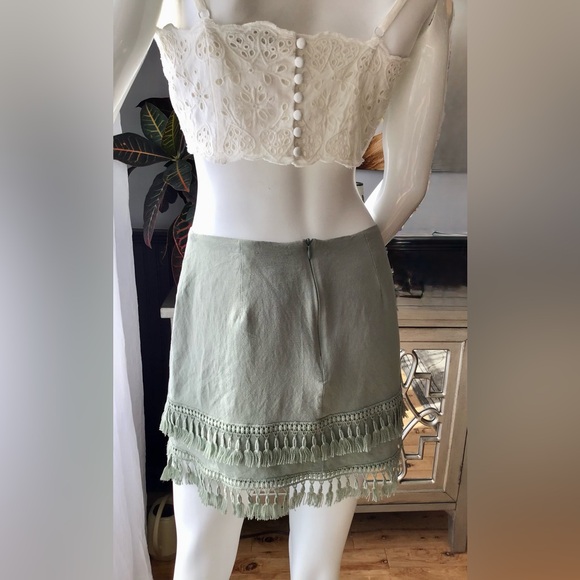 Lulus Sekera Sage Green Tassel Trim Fitted Mini Skirt Womans/Junior Size Small - Picture 15 of 16